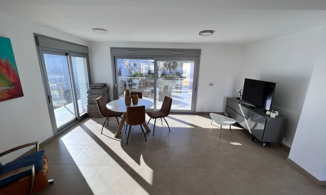 Revente - Appartement -
Orihuela - Inland