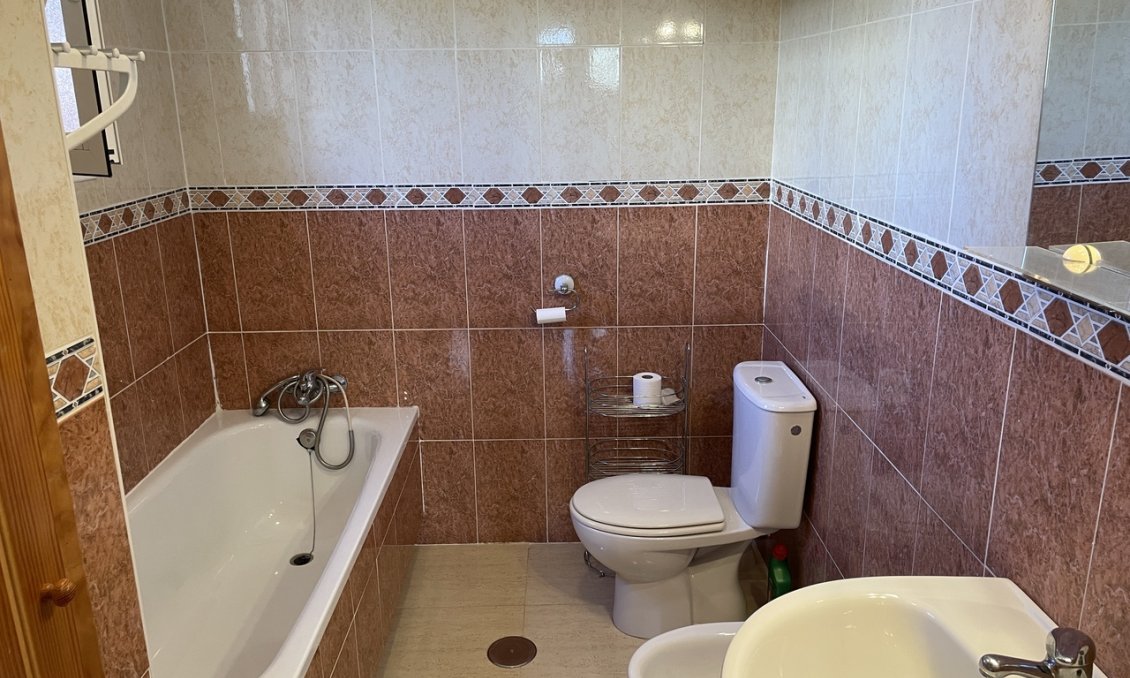 Használt Ingatlanok - Villa -
Camposol - Inland