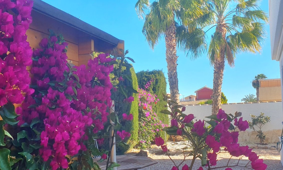 Használt Ingatlanok - Villa -
Camposol - Inland