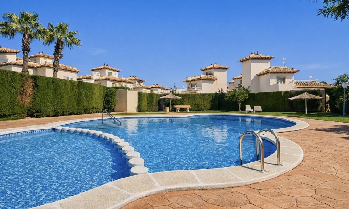 Wiederverkauf - Quad House -
Orihuela Costa - Villa's San Jose IV