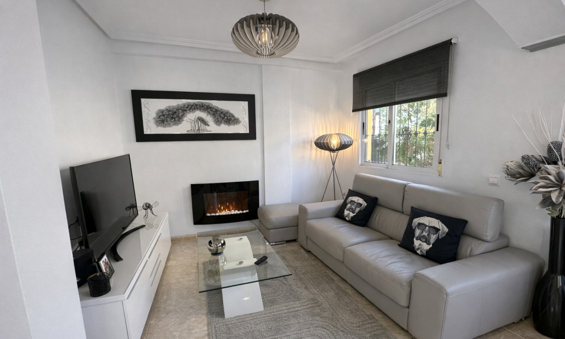 Wiederverkauf - Quad House -
Orihuela Costa - Villa's San Jose IV