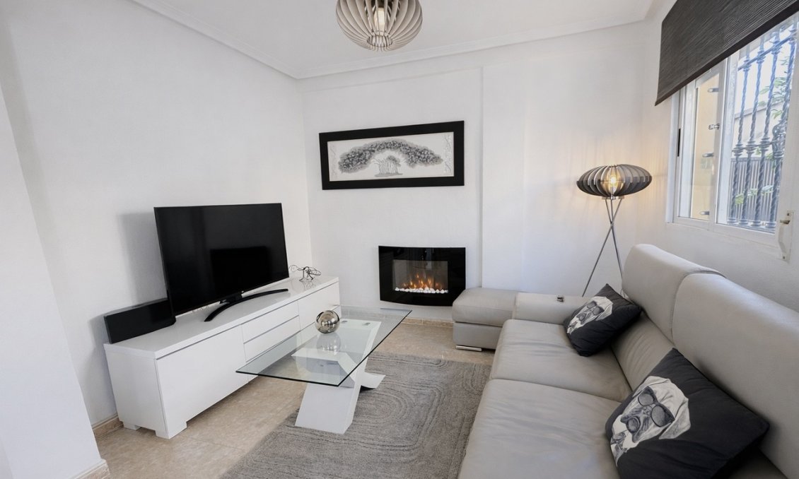 Wiederverkauf - Quad House -
Orihuela Costa - Villa's San Jose IV