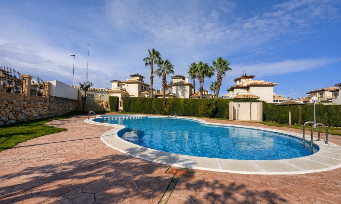 Wiederverkauf - Quad House -
Orihuela Costa - Villa's San Jose IV