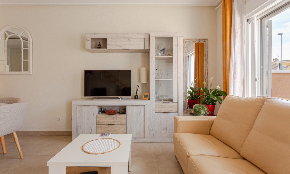 Revânzare - Vilă -
Orihuela Costa - Costa Blanca