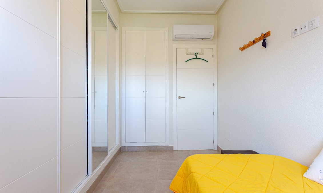 Revânzare - Vilă -
Orihuela Costa - Costa Blanca