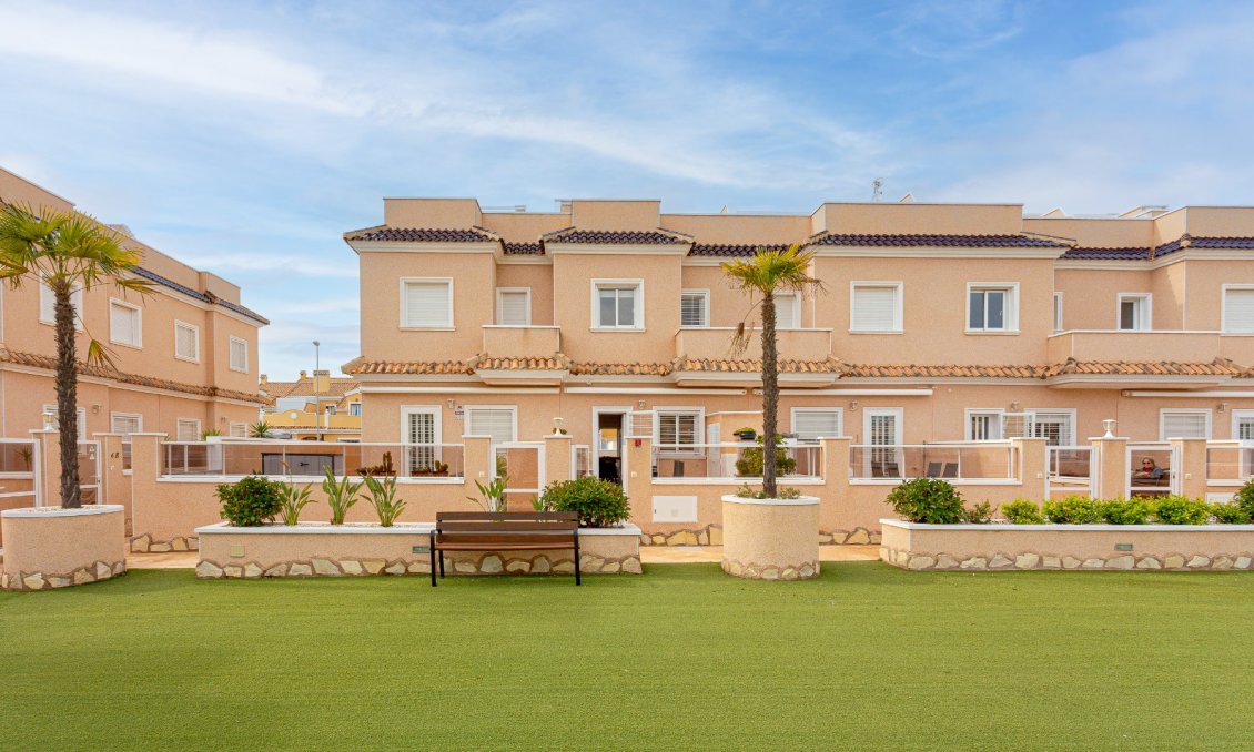 Revânzare - Vilă -
Orihuela Costa - Costa Blanca