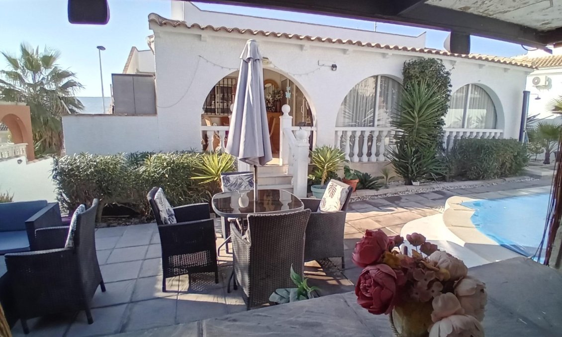 Használt Ingatlanok - Villa -
Mazarron - Camposol