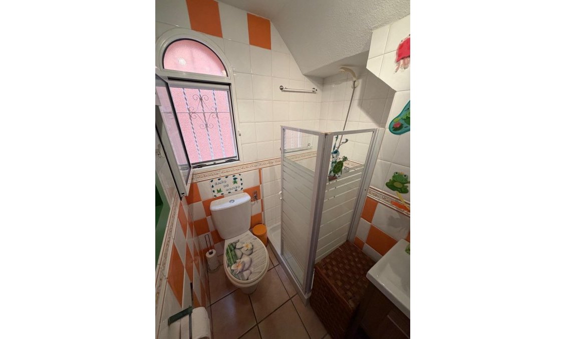 Resale - Villa -
Orihuela Costa - Playa Flamenca