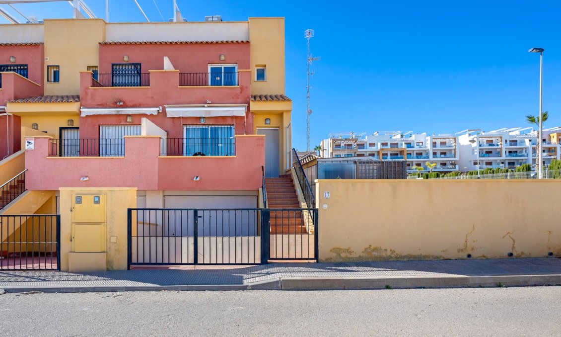Revente - Villa -
Orihuela Costa - Costa Blanca