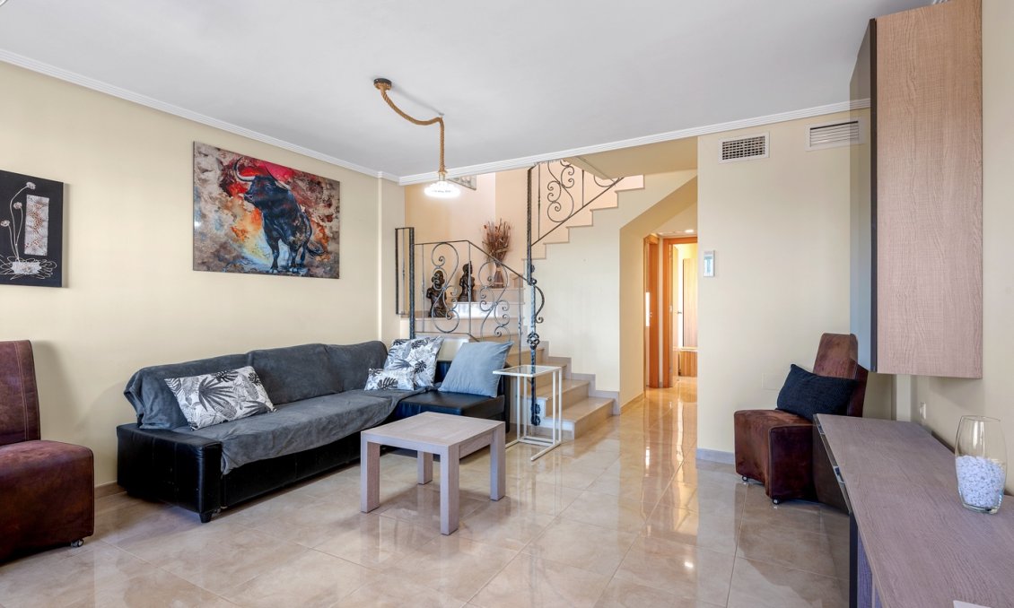 Revente - Villa -
Orihuela Costa - Costa Blanca