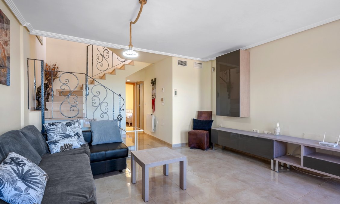 Revente - Villa -
Orihuela Costa - Costa Blanca