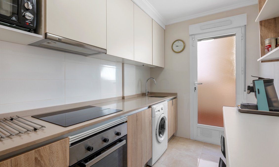 Revente - Villa -
Orihuela Costa - Costa Blanca