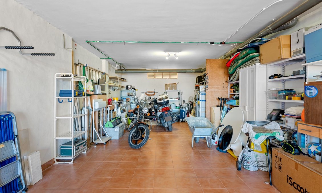 Revente - Villa -
Orihuela Costa - Costa Blanca