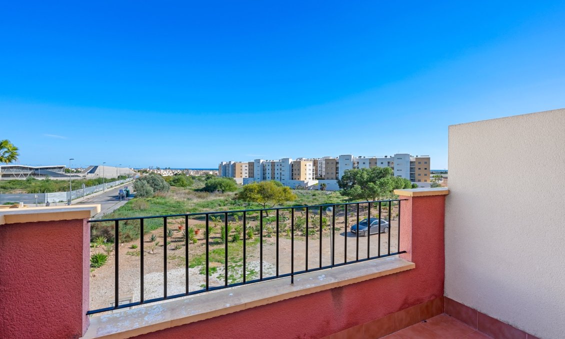 Revente - Villa -
Orihuela Costa - Costa Blanca