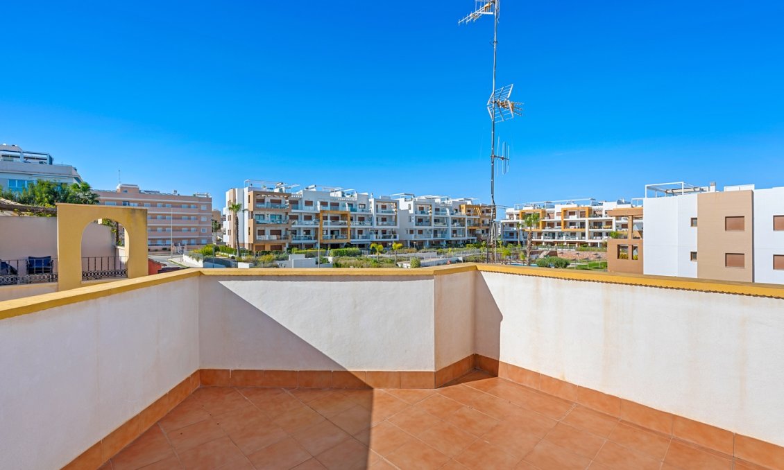 Revente - Villa -
Orihuela Costa - Costa Blanca