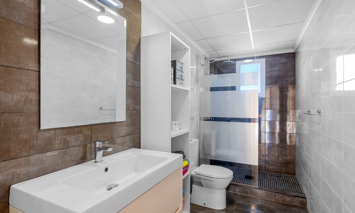 Revente - Villa -
Orihuela Costa - Costa Blanca