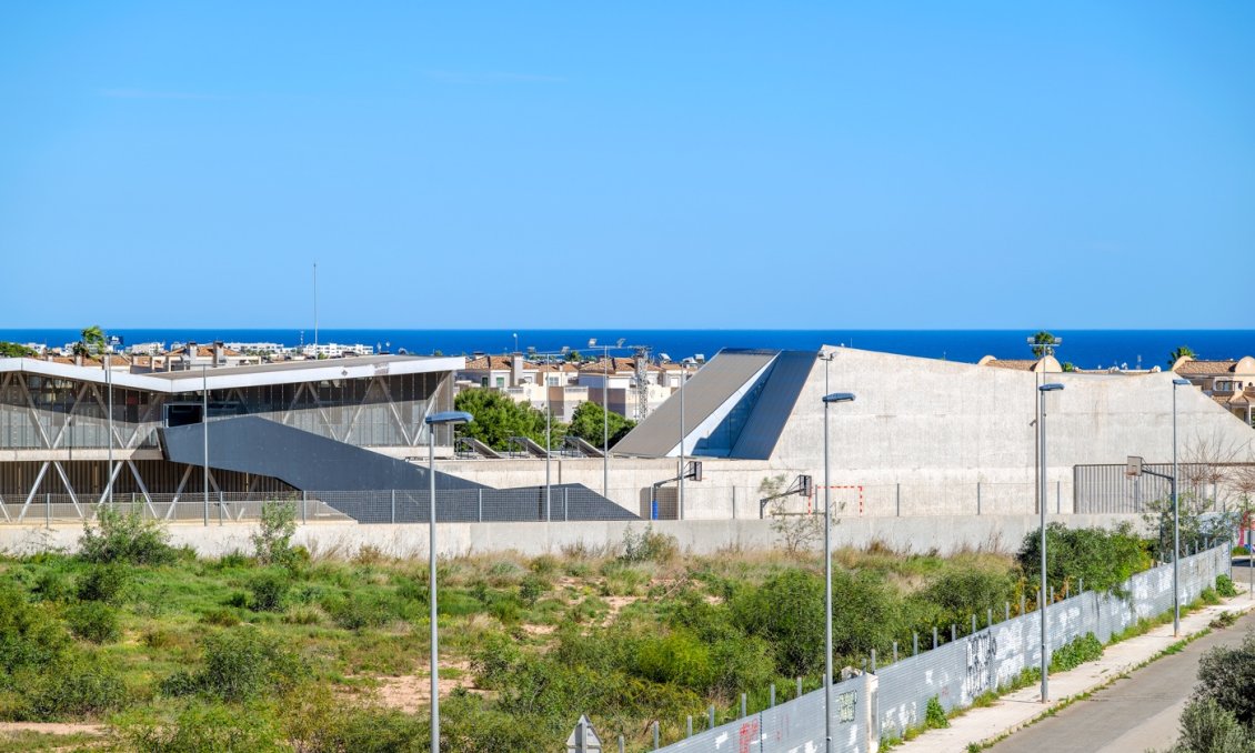 Revente - Villa -
Orihuela Costa - Costa Blanca