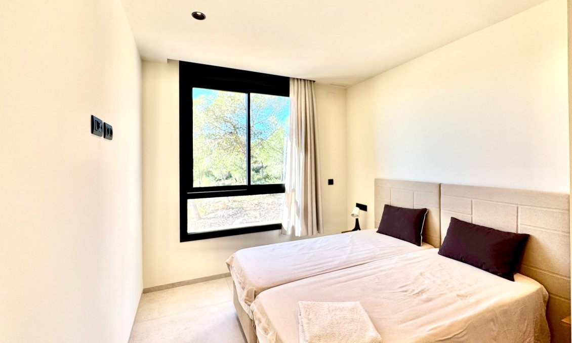 Revânzare - Apartament -
Orihuela - Las Colinas Golf