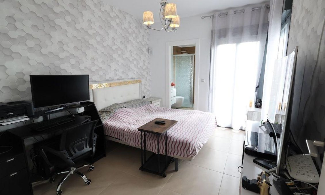 Wiederverkauf - Town House -
Orihuela Costa - Costa Blanca