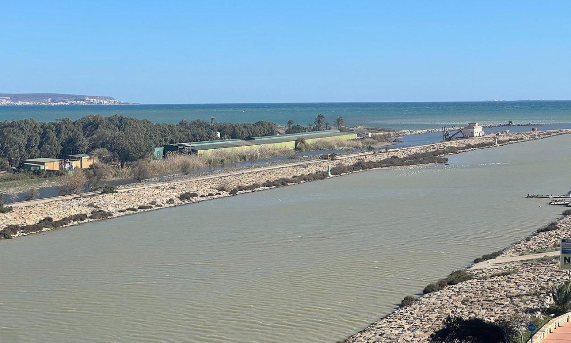 Revente - Attique -
Guardamar del Segura - Puerto Deportivo