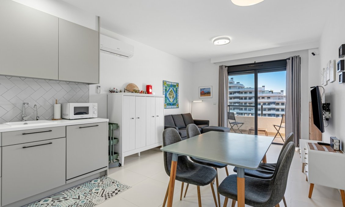 Wiederverkauf - Wohnung -
San Miguel de Salinas - Inland