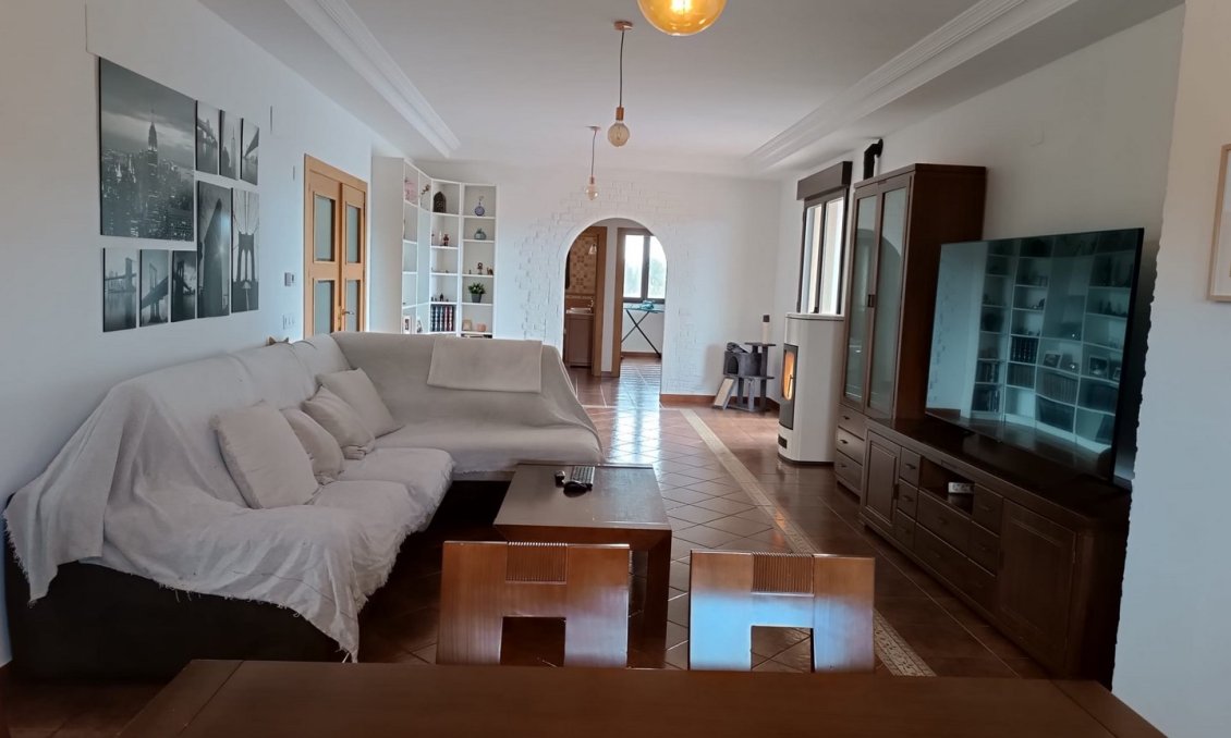 Használt Ingatlanok - Villa -
Yecla - Inland