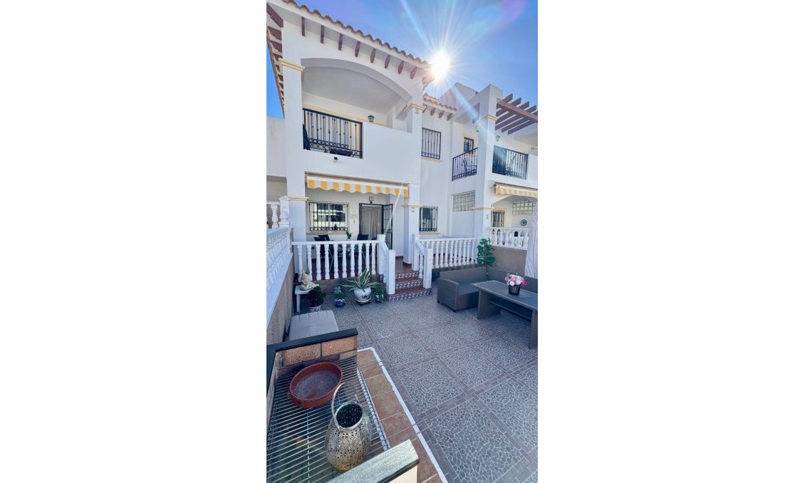 Revente - Appartement -
Orihuela Costa - Costa Blanca
