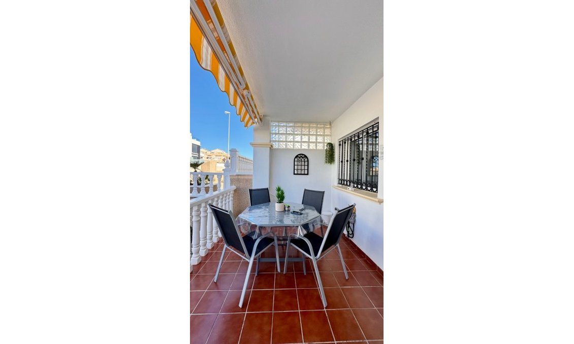 Revente - Appartement -
Orihuela Costa - Costa Blanca
