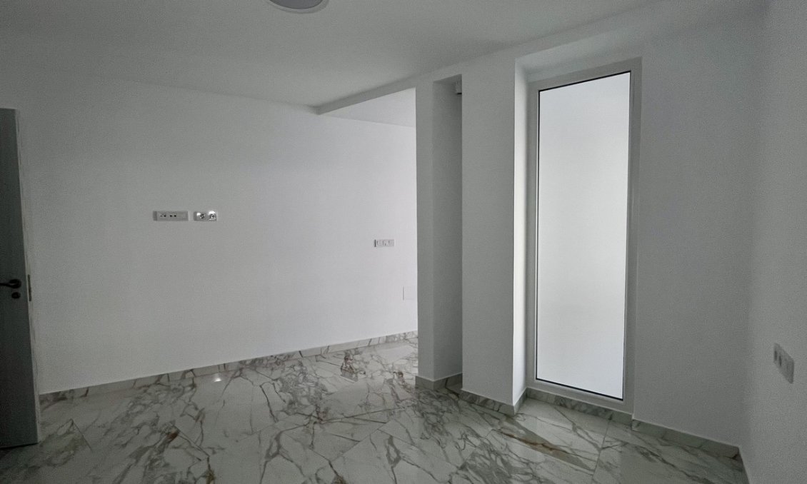 Revente - Appartement -
Torrevieja - PLAYA LOS LOCOS