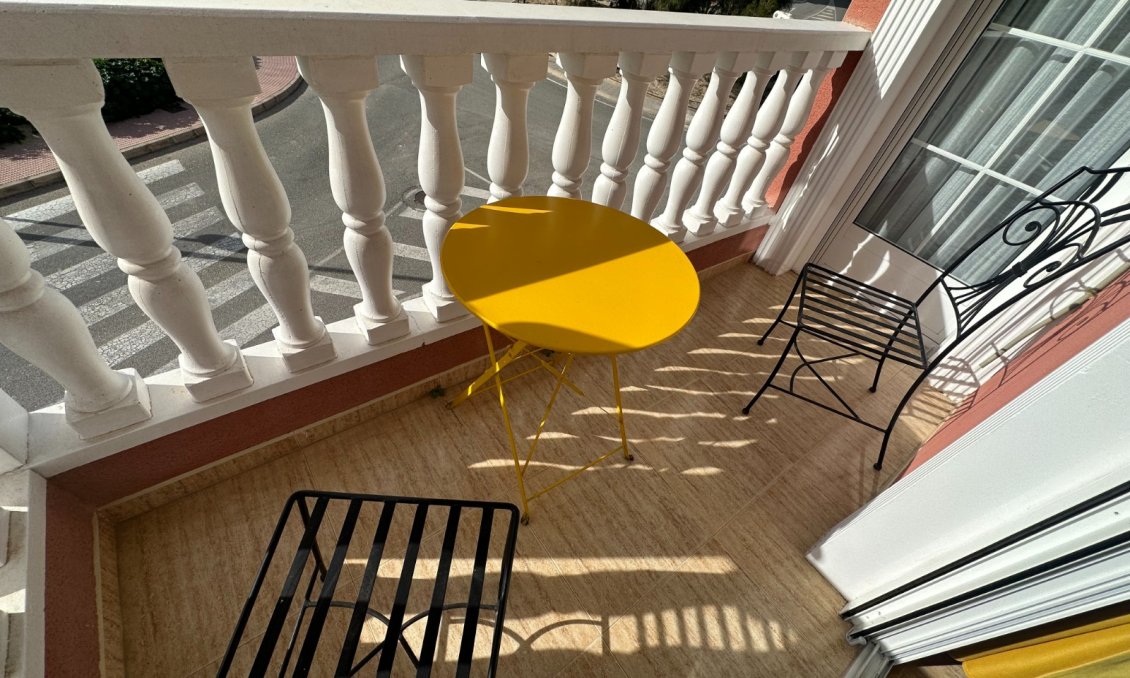 Revente - Town House -
Bigastro - Inland