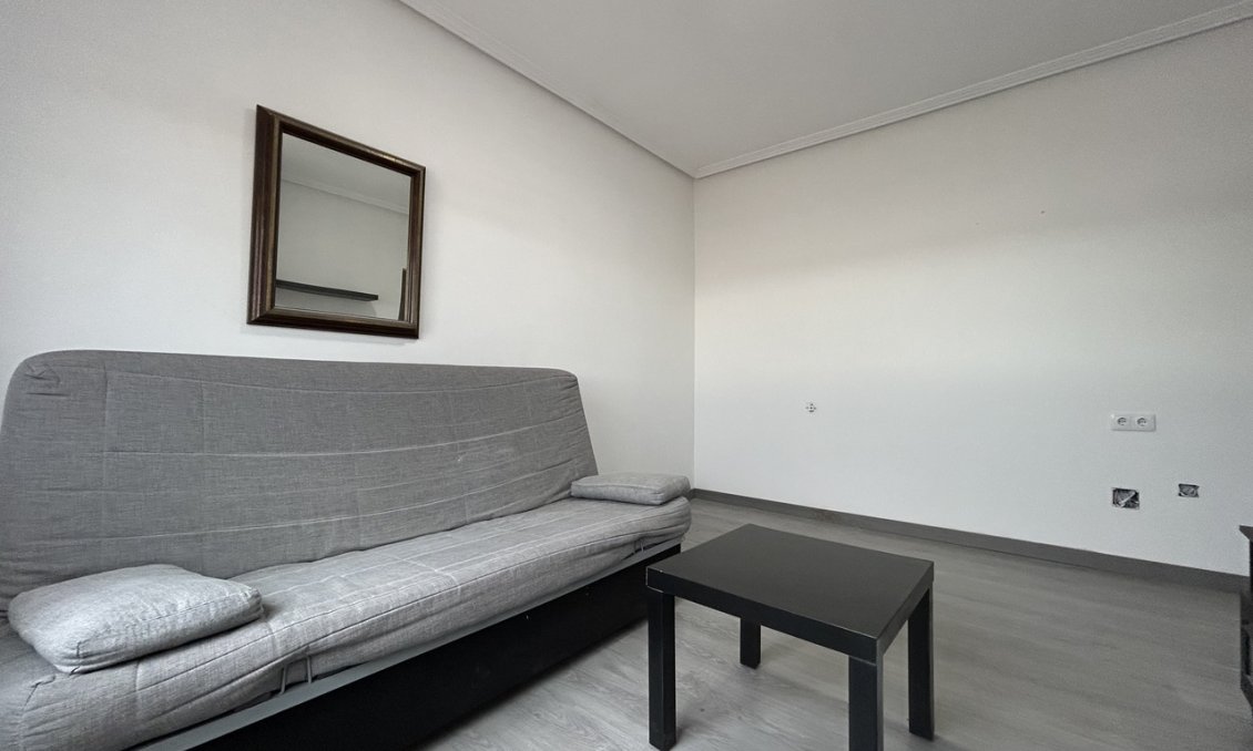 Resale - Apartment -
2778 - Inland