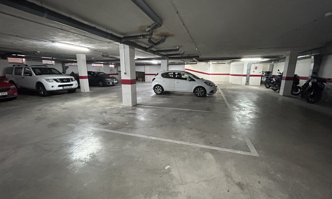 Resale - Apartment -
2778 - Inland