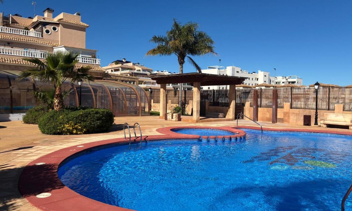 Wiederverkauf - Wohnung -
Orihuela Costa - Costa Blanca