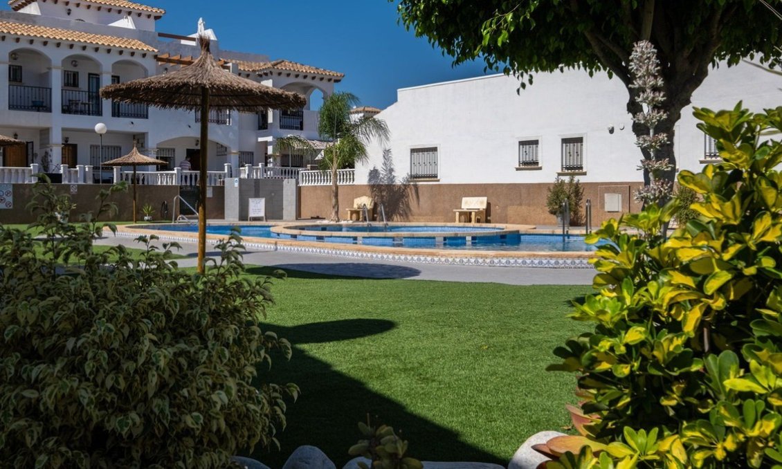 Revente - Appartement -
Orihuela Costa - Costa Blanca