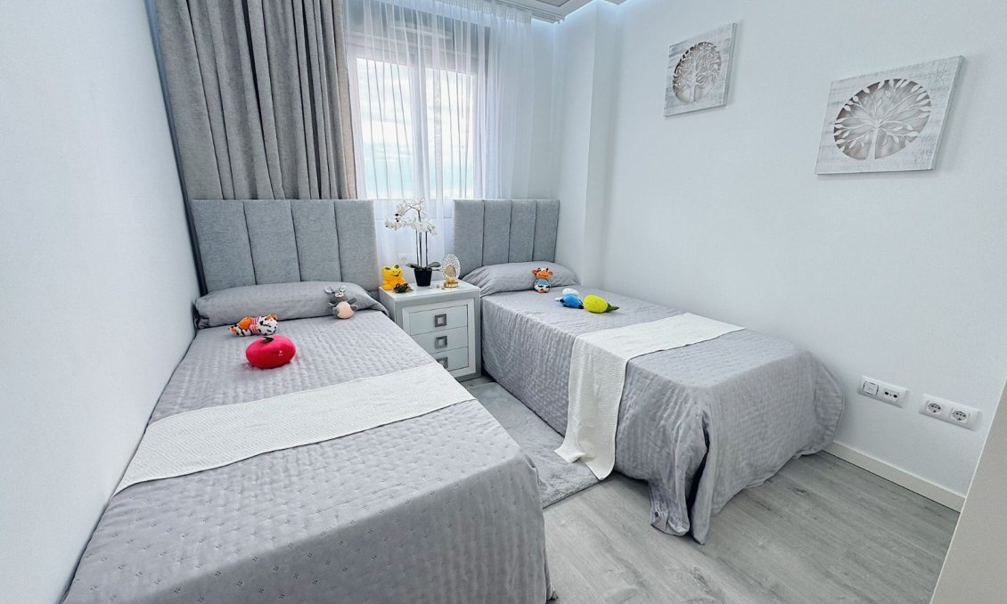 Wiederverkauf - Penthouse -
Orihuela Costa - Costa Blanca