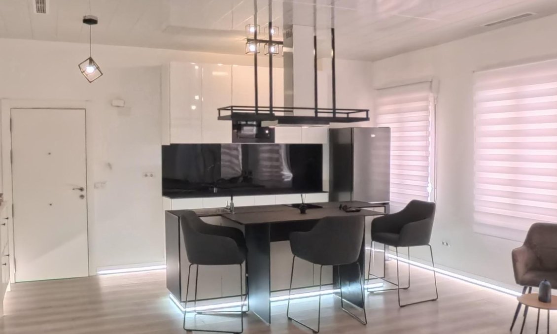 Revânzare - Apartament -
Torrevieja - Playa del Cura