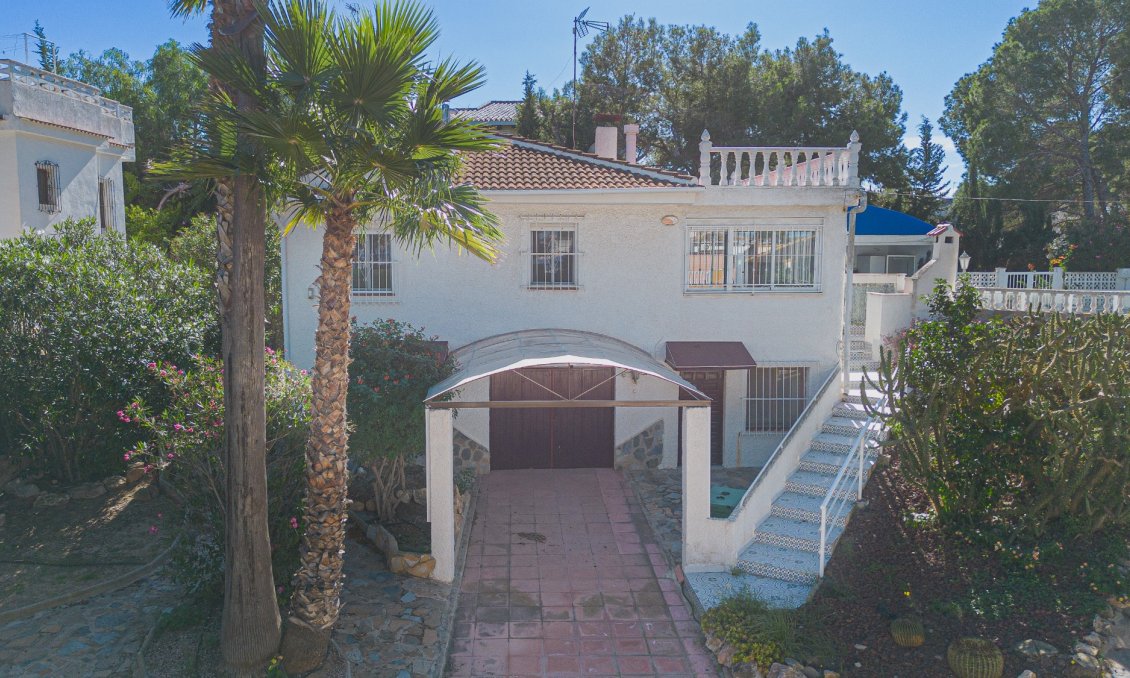 Wiederverkauf - Villa -
Torrevieja - Costa Blanca