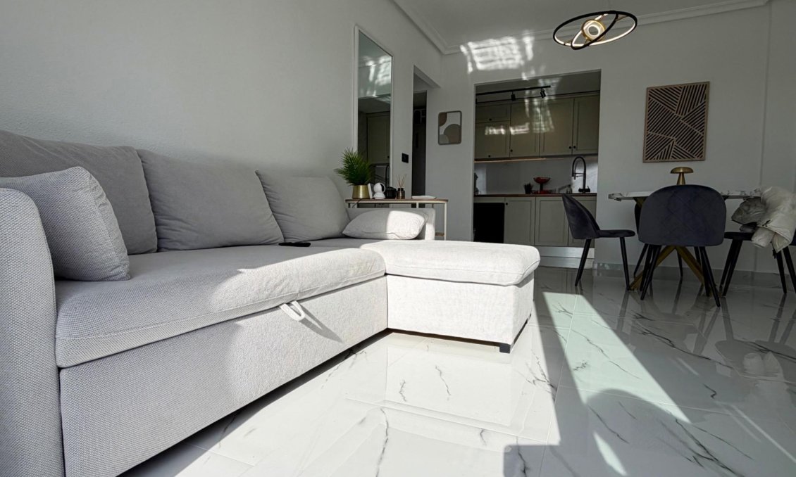 Resale - Apartment -
Orihuela Costa - Playa Flamenca Norte