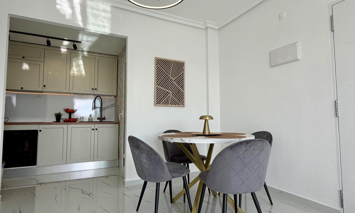 Resale - Apartment -
Orihuela Costa - Playa Flamenca Norte