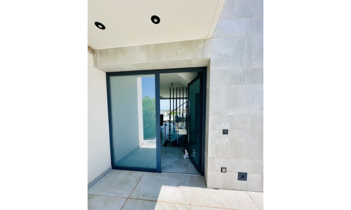 Revente - Villa -
Rojales Hills - Costa Blanca