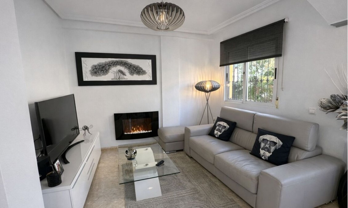 Revente - Quad House -
La Zenia - Costa Blanca