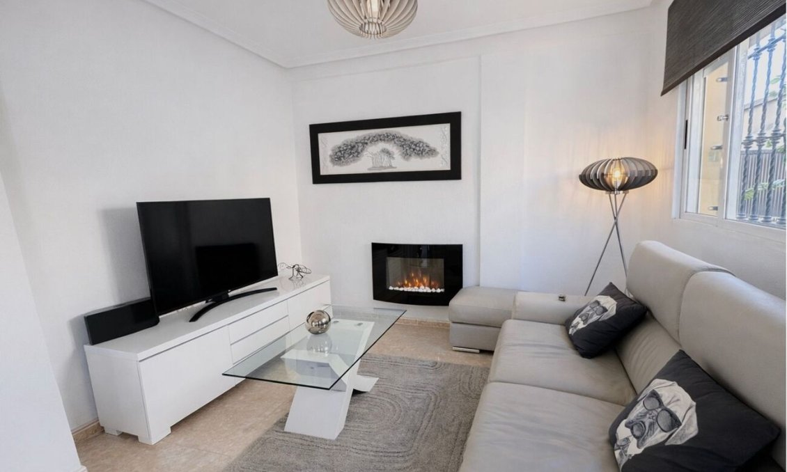 Revente - Quad House -
La Zenia - Costa Blanca