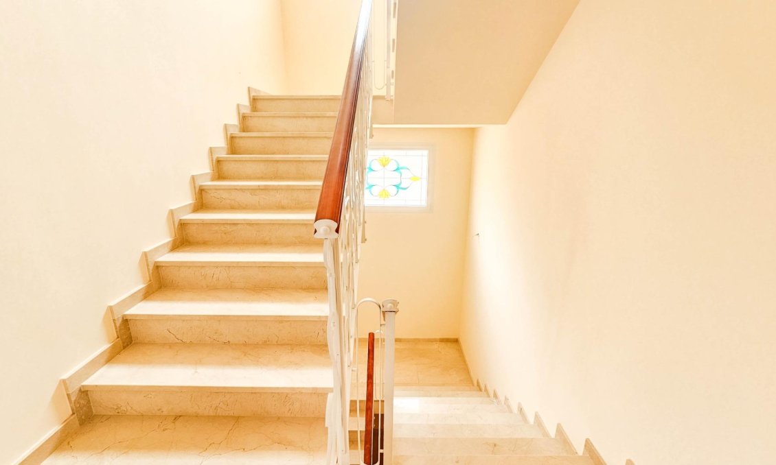 Revente - Villa -
Cabo Roig