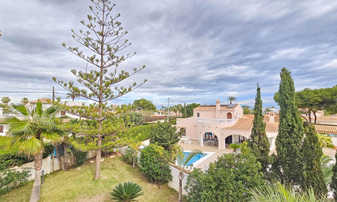 Revente - Villa -
Cabo Roig
