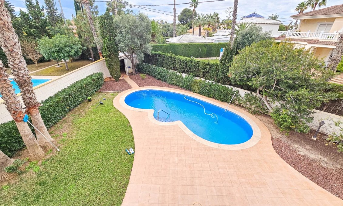 Revente - Villa -
Cabo Roig