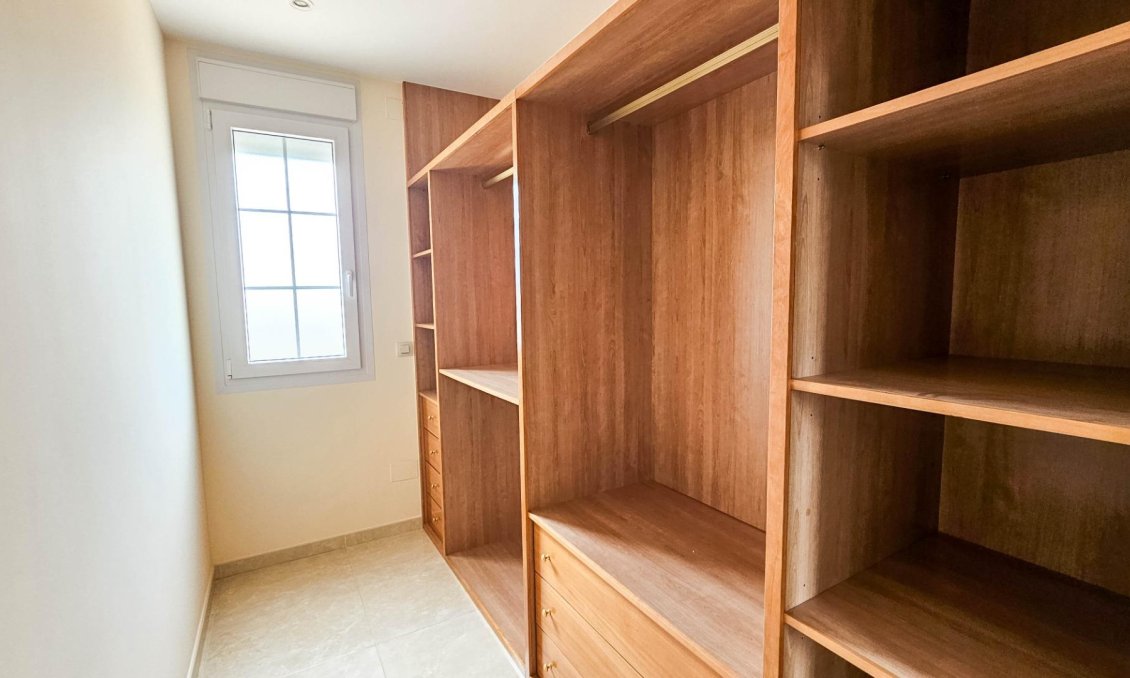 Revente - Villa -
Cabo Roig