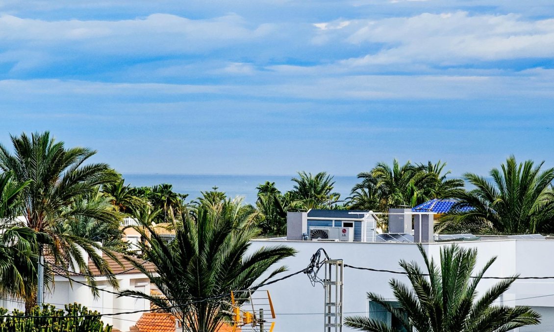 Revente - Villa -
Cabo Roig