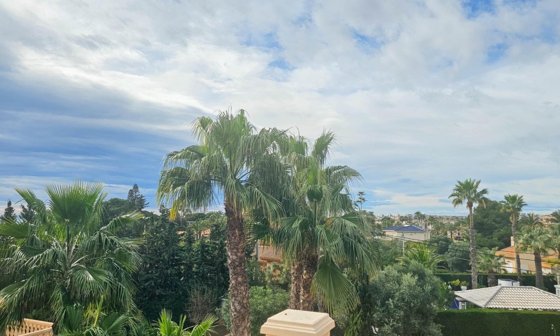 Revente - Villa -
Cabo Roig