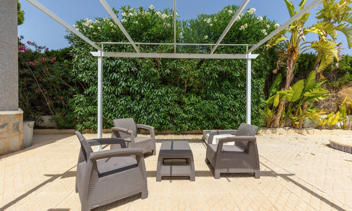 Resale - Villa -
San Fulgencio - Urb. La Marina