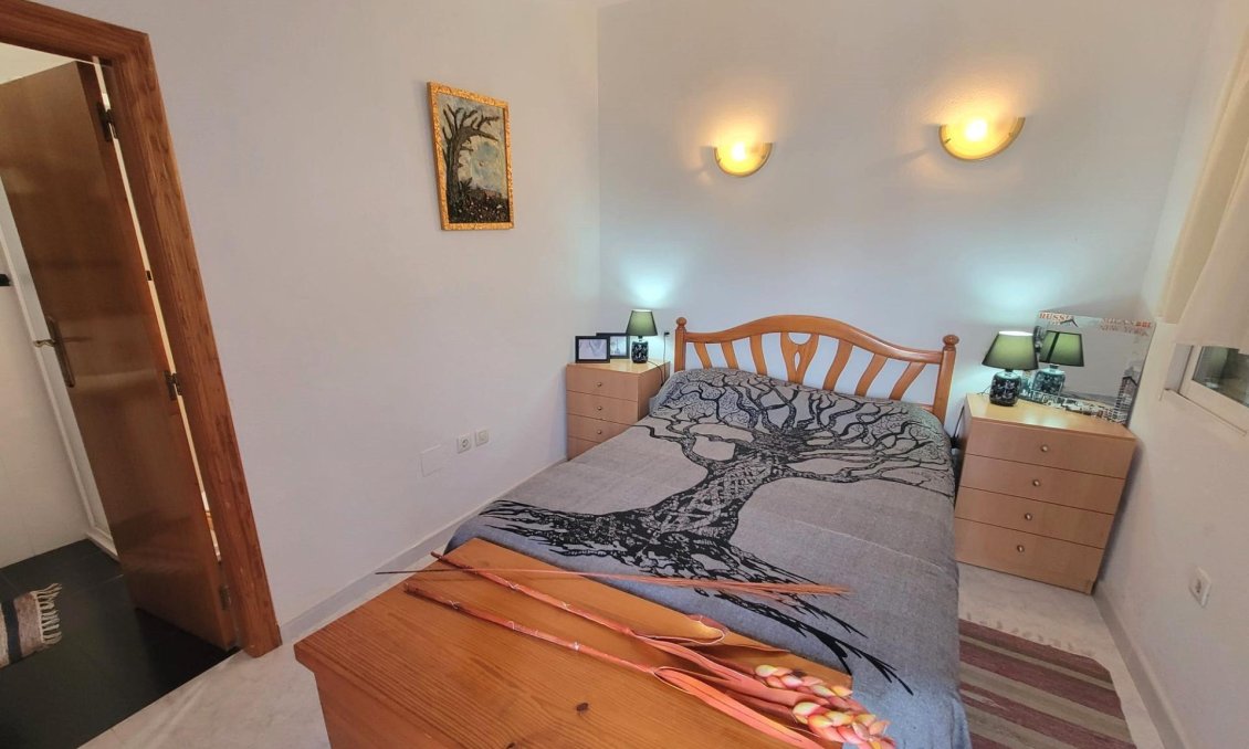 Használt Ingatlanok - Sorház -
Torrevieja - El Chaparral